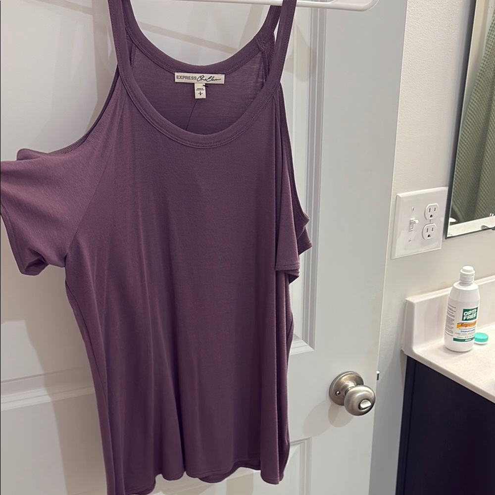 Express cold shoulder top